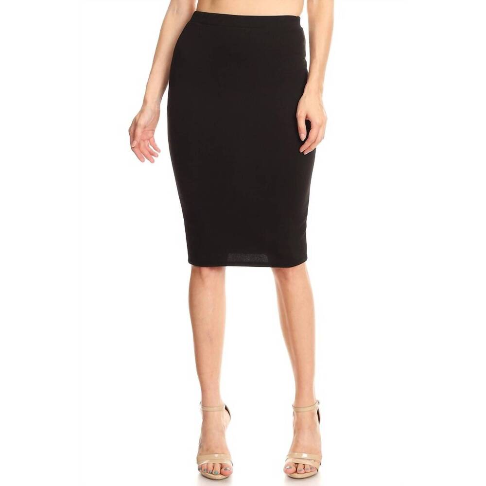 NEW MOA COLLECTION pencil skirt in black